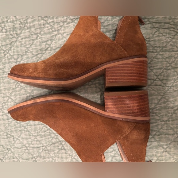 Steve Madden Lancaster suede bootie 6 - Picture 11 of 12